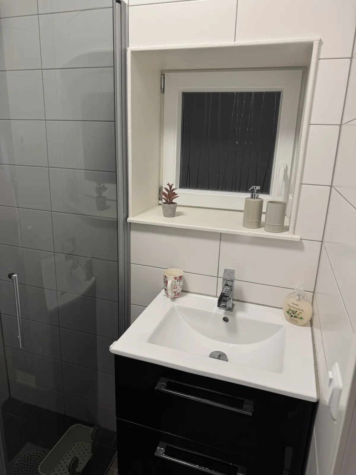 Hyresbostad på Saltsjö-boo i saltsjo-boo