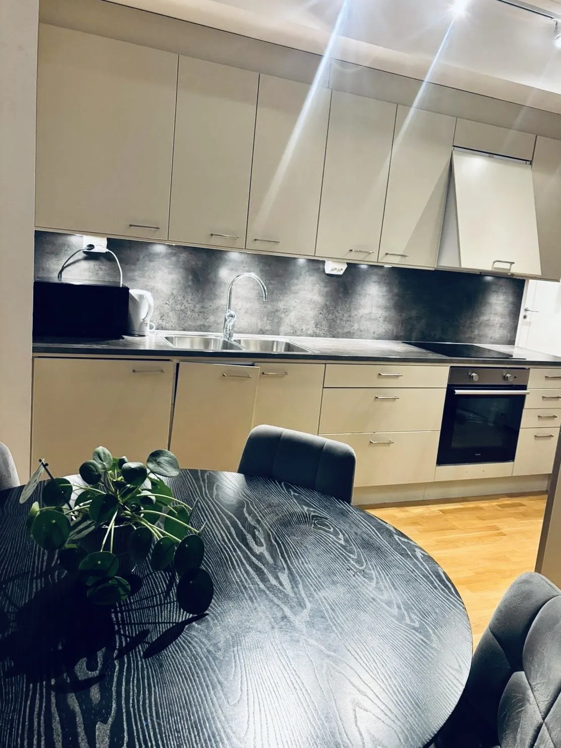 Hyreslägenhet på Saltsjö-boo i saltsjo-boo