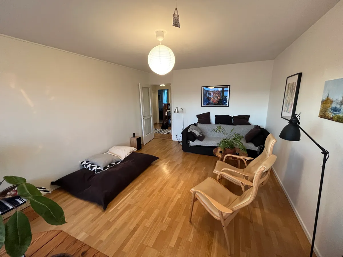 Hyreslägenhet på Bagarmossen i bagarmossen