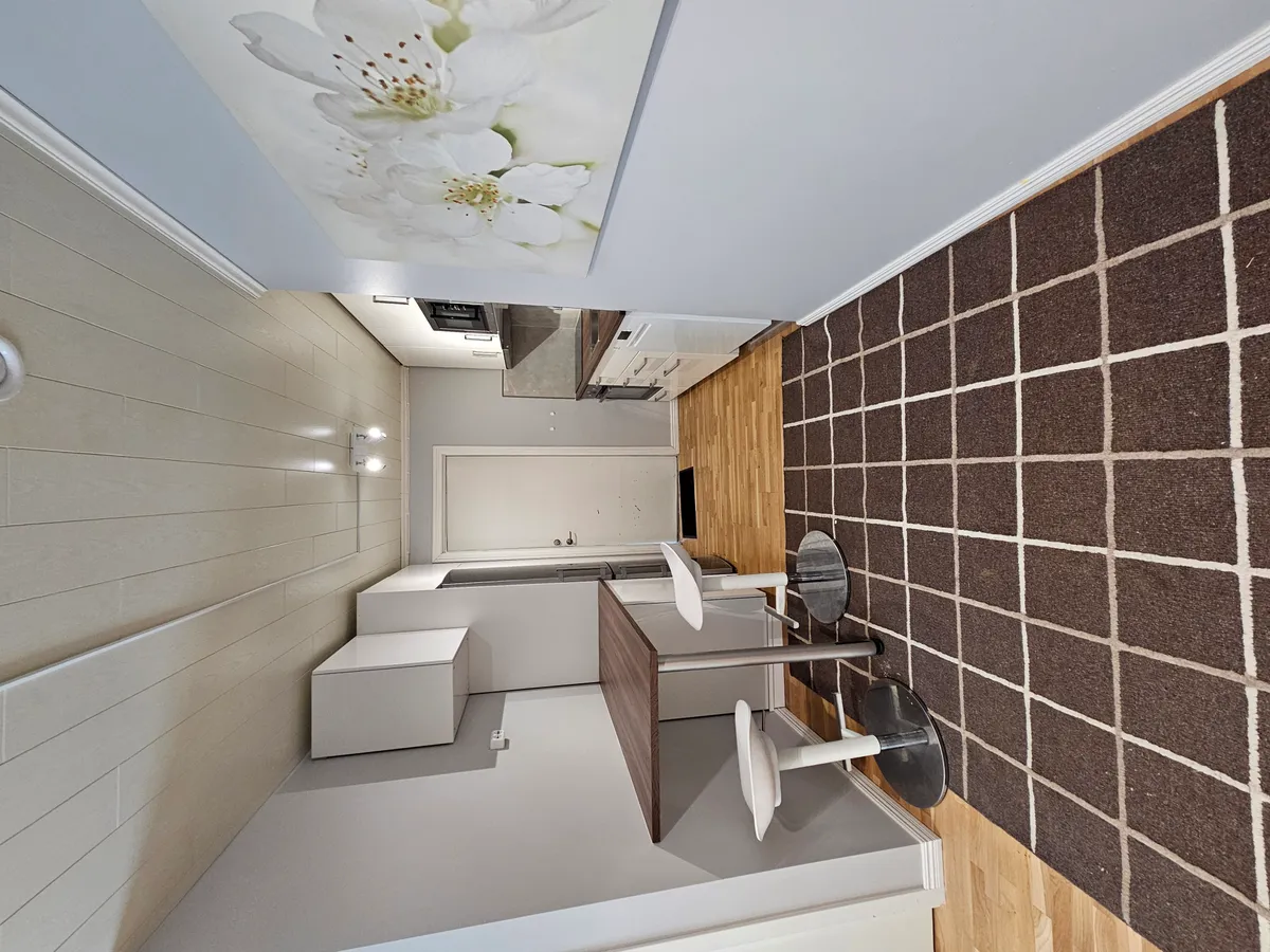 Hyreslägenhet på Täby i taby