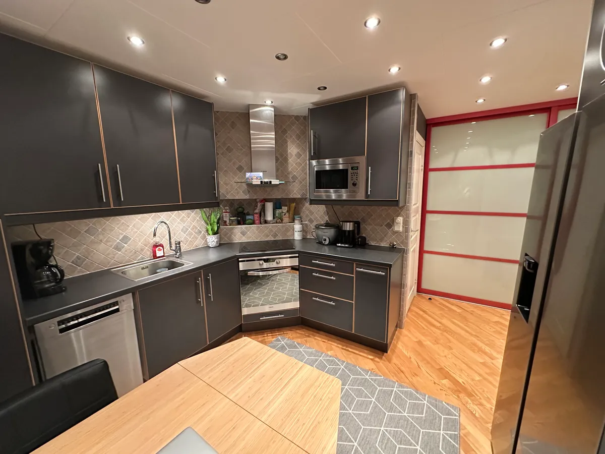 Hyreslägenhet på Upplands Väsby i upplands-vasby