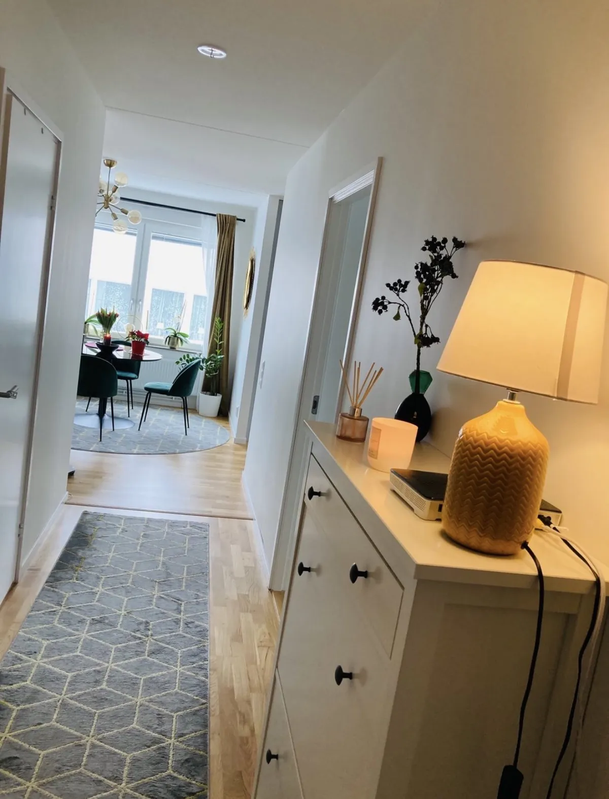 Hyreslägenhet på Farsta i farsta