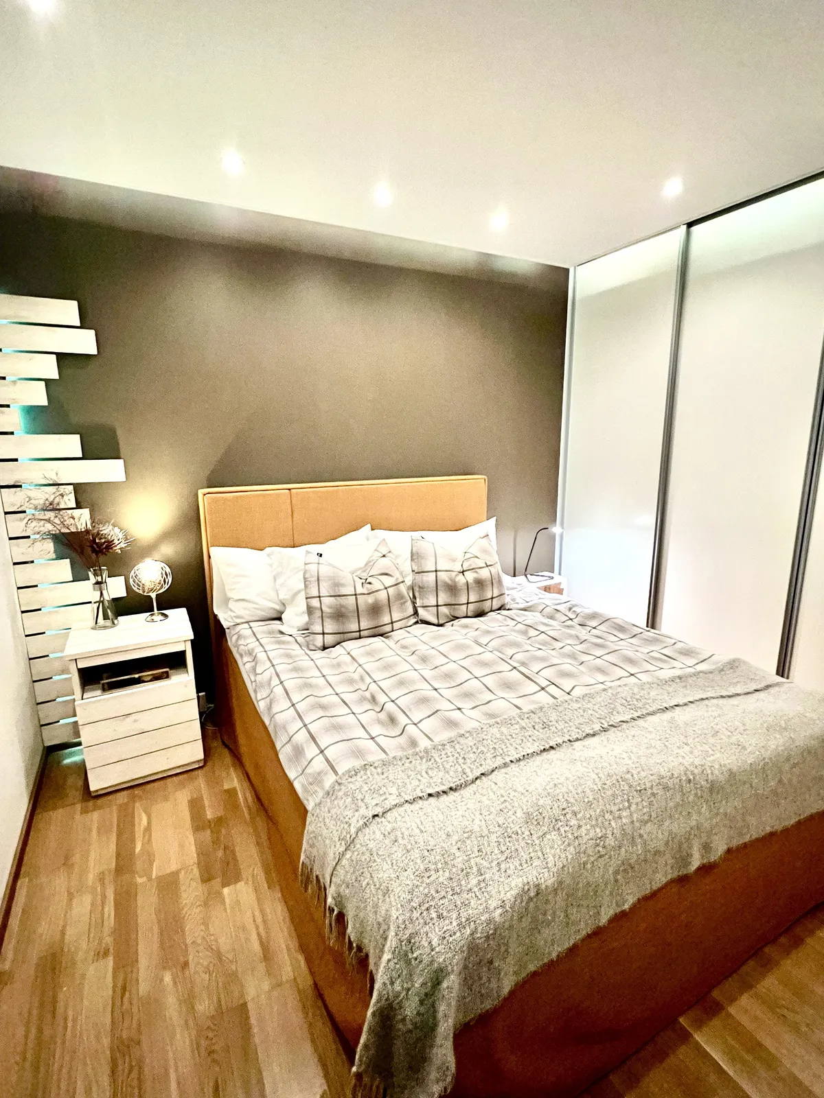 Hyreslägenhet på Älta i alta