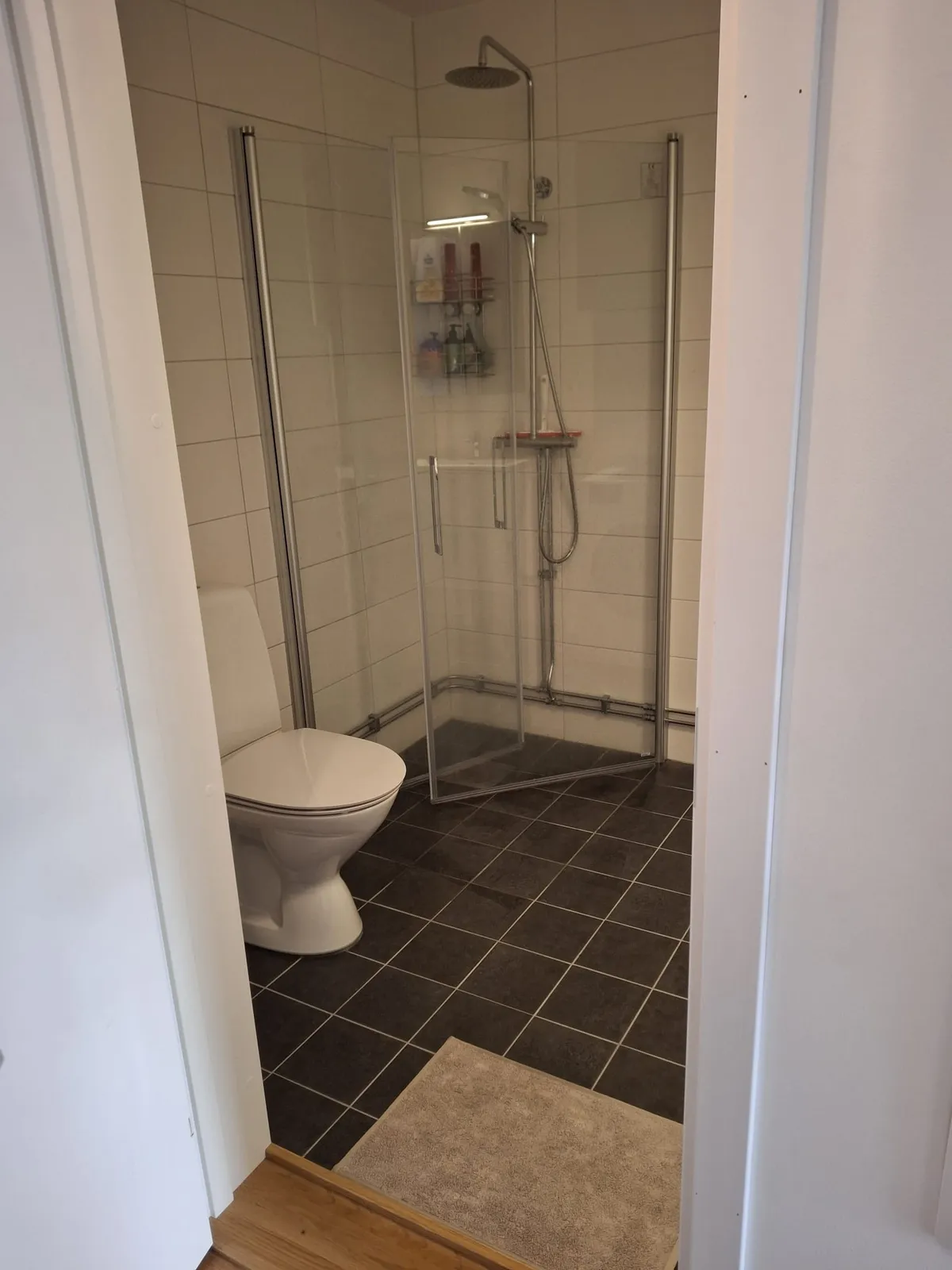 Hyreslägenhet på Farsta i farsta