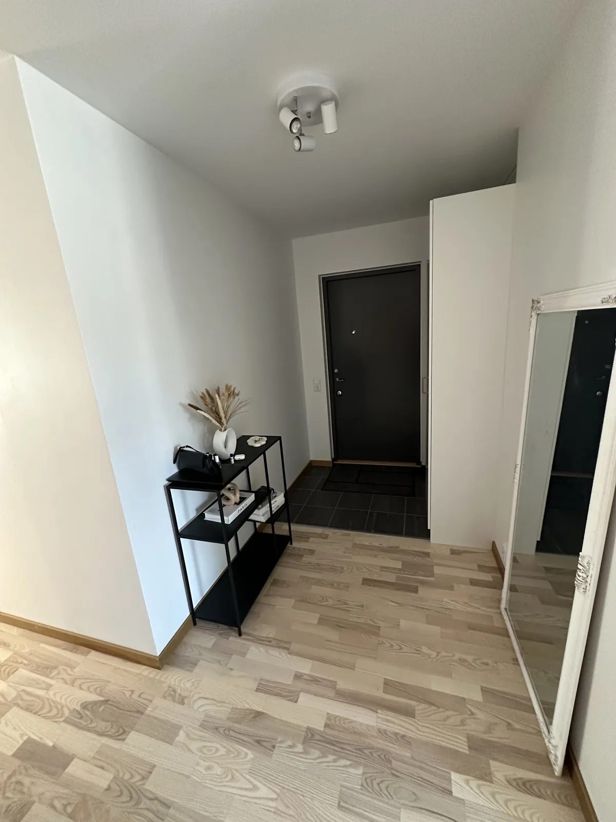 Hyreslägenhet på Västerås i vasteras