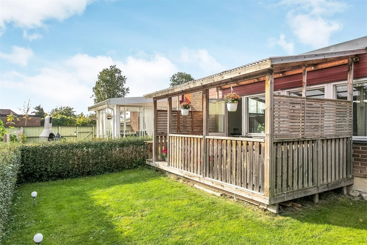 Hyresbostad på Bro i bro