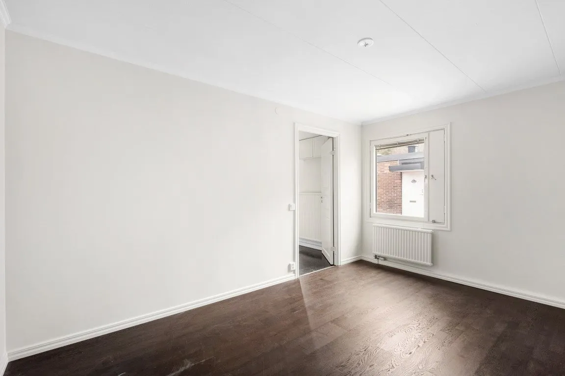 Hyresbostad på Bro i bro