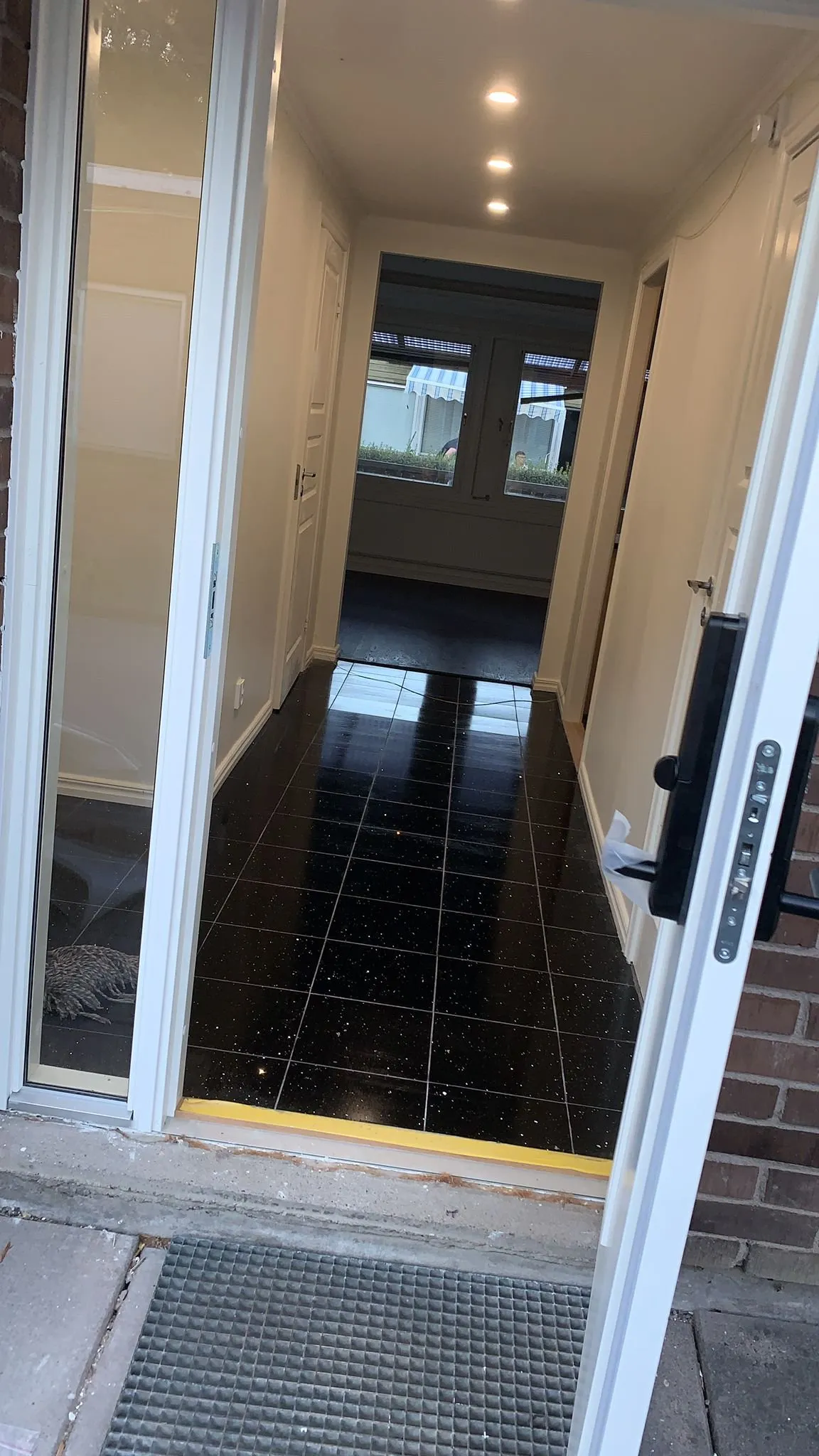 Hyresbostad på Bro i bro