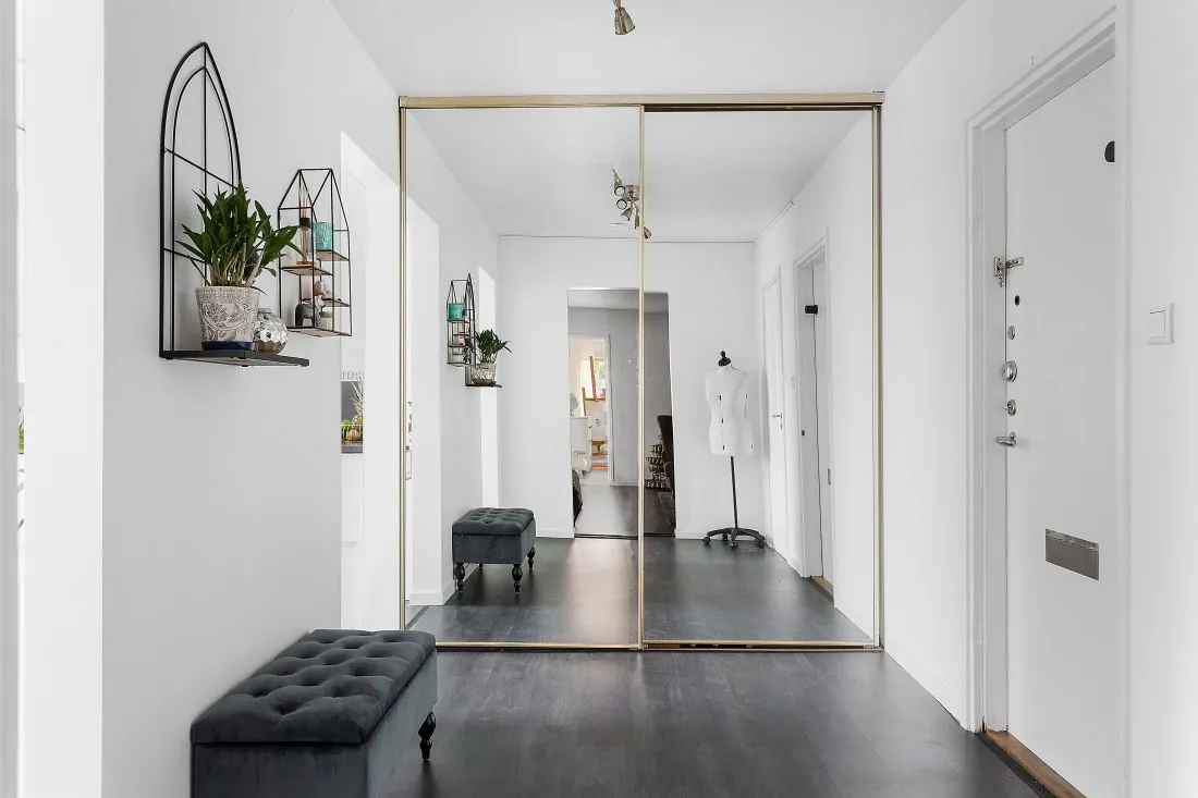 Hyreslägenhet på Farsta i farsta