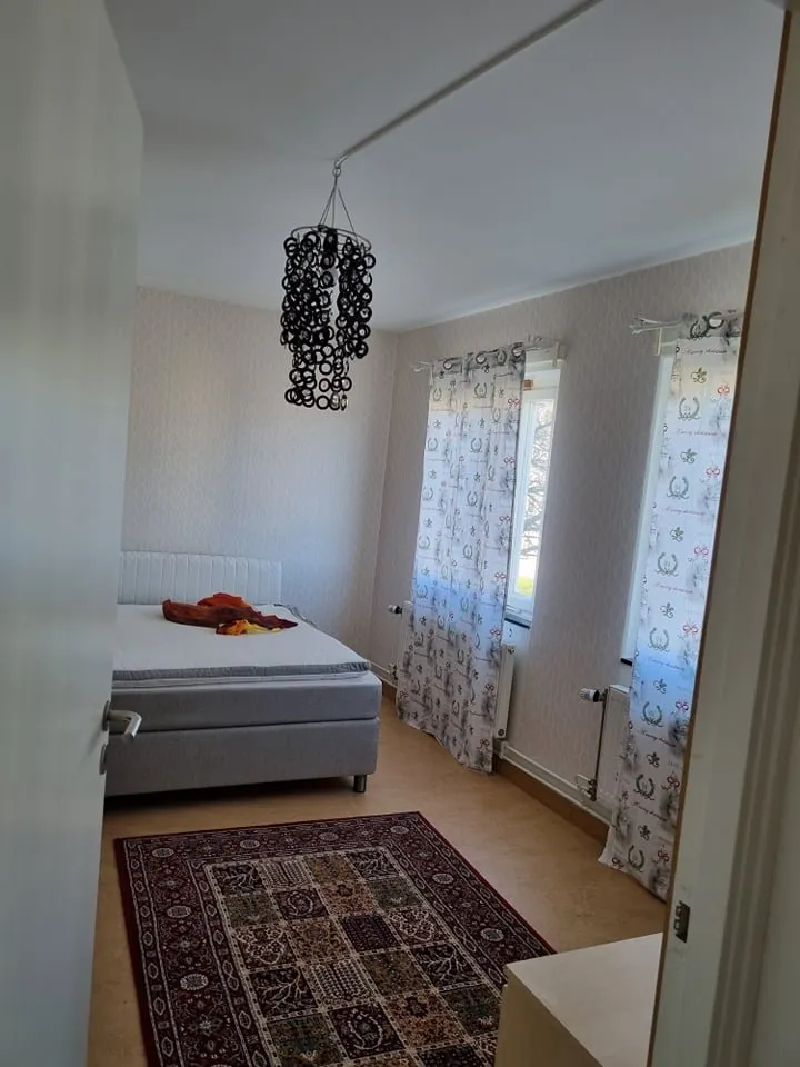 Hyreslägenhet på Hisings Backa i hisings-backa