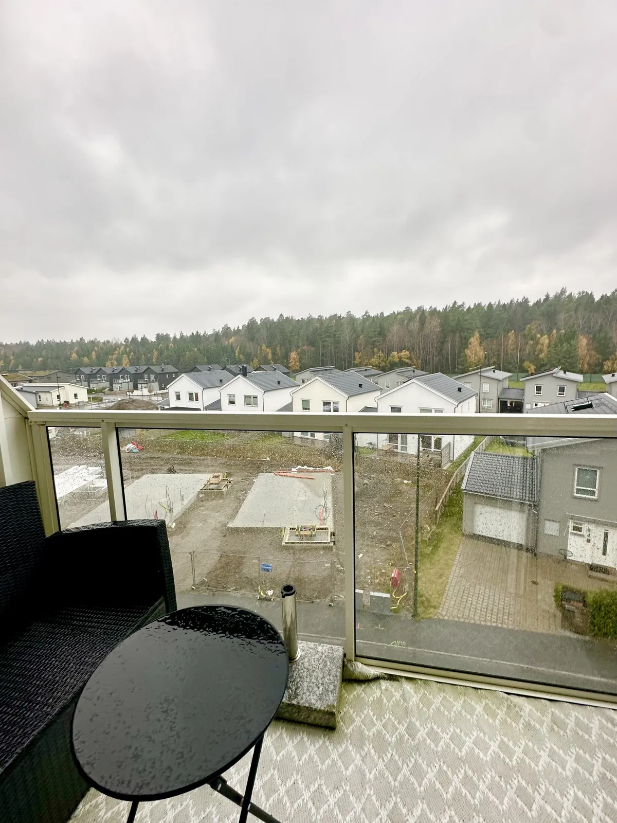 Hyreslägenhet på Täby i taby