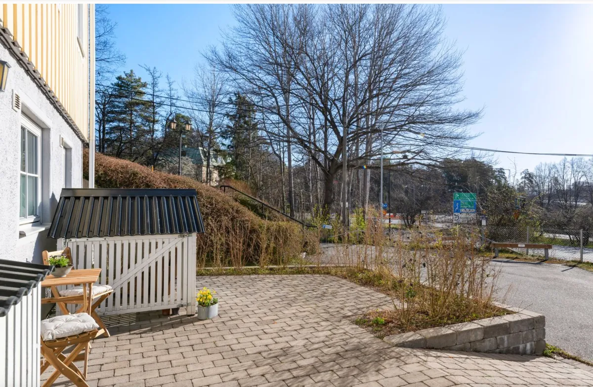 Hyreslägenhet på Täby i taby