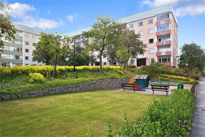 Hyreslägenhet på Huddinge i huddinge