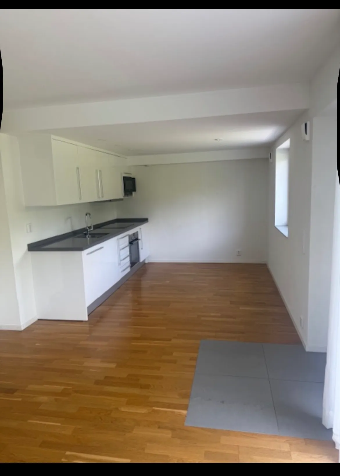 Hyreslägenhet på Floda i floda