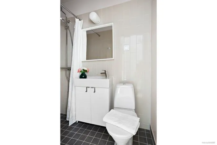 Hyreslägenhet på Bro i bro