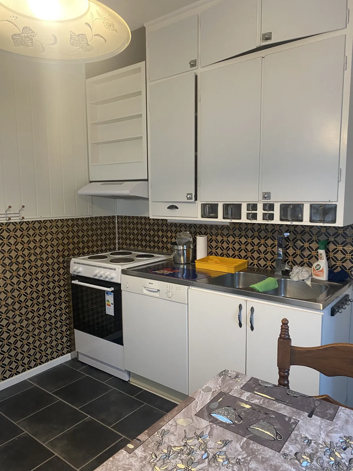 Hyresbostad på Dals Långed i dals-langed