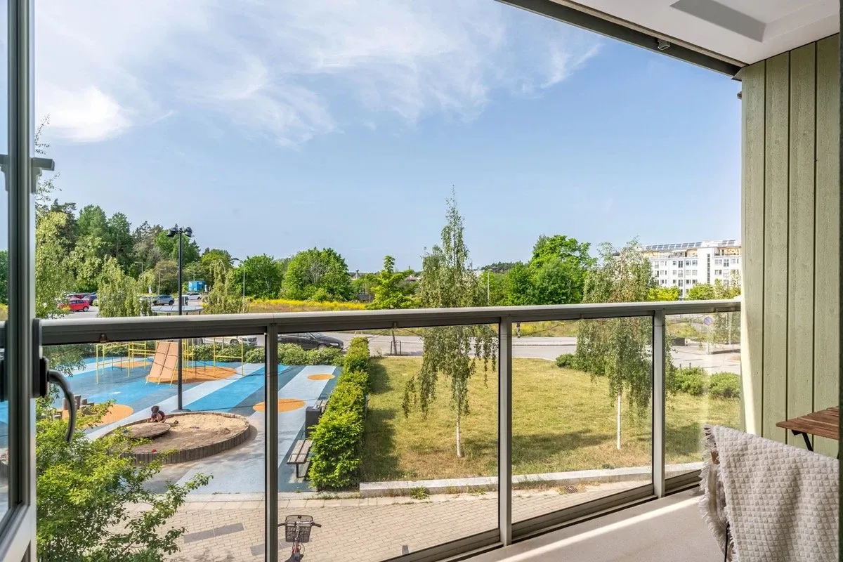 Hyreslägenhet på Täby i taby