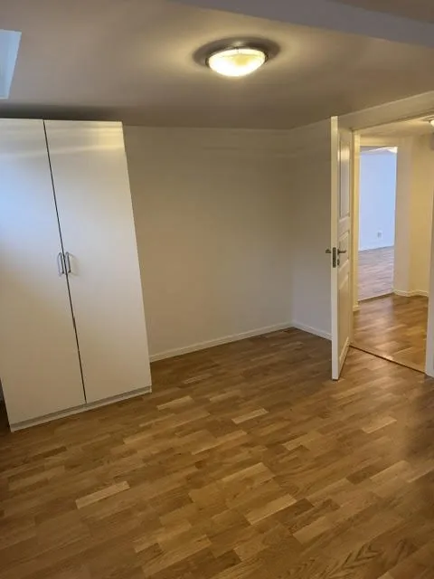 Hyreslägenhet på Upplands Väsby i upplands-vasby