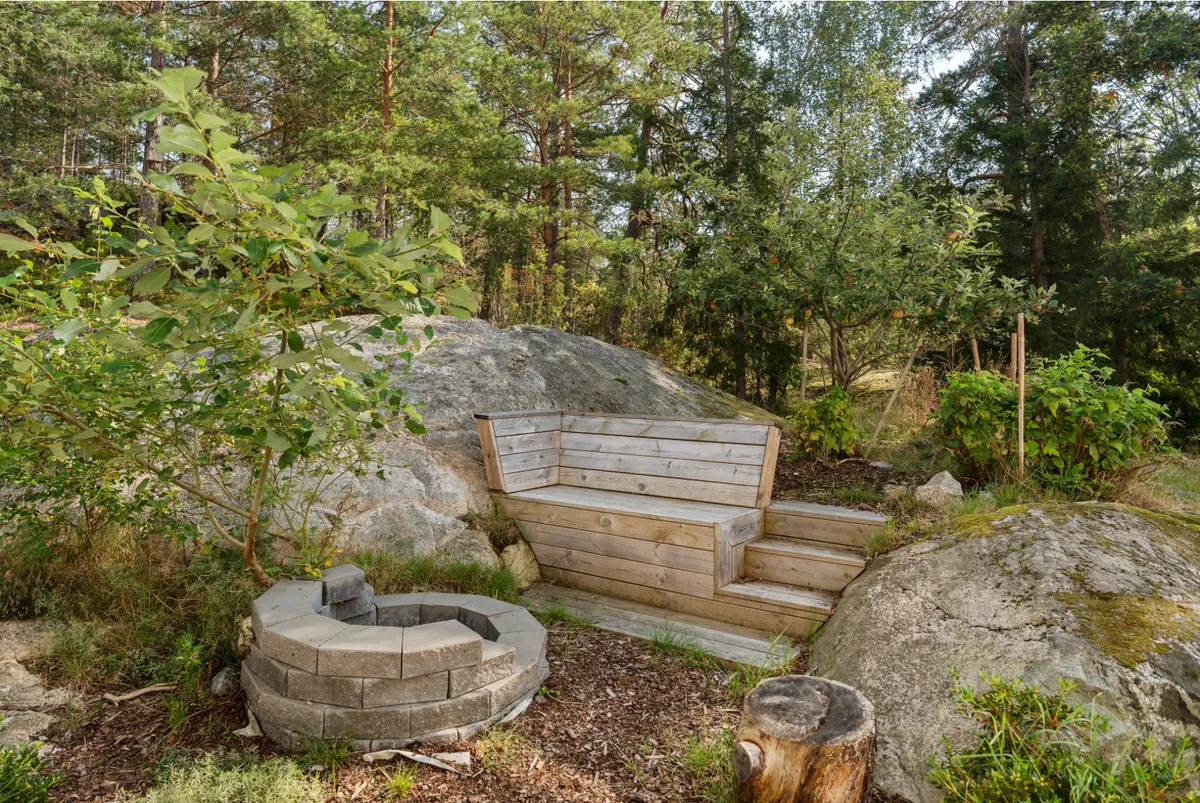 Hyresbostad på Saltsjö-boo i saltsjo-boo