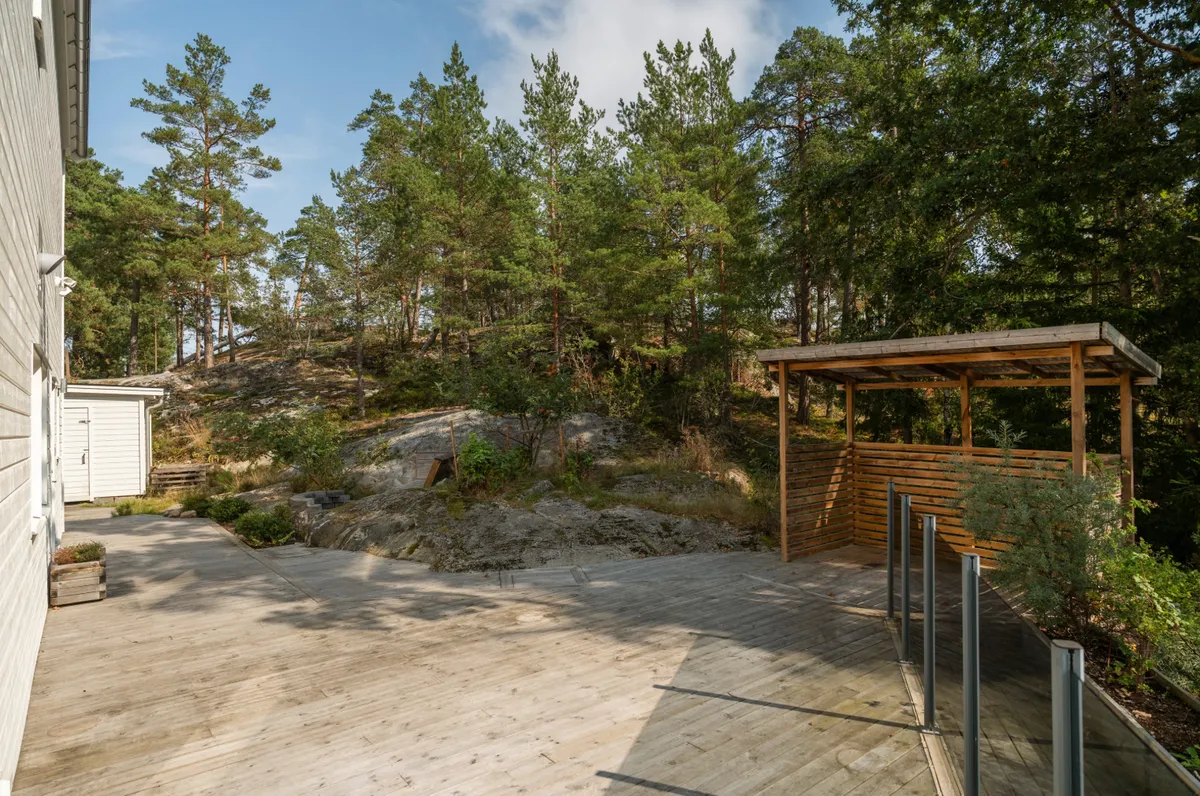 Hyresbostad på Saltsjö-boo i saltsjo-boo