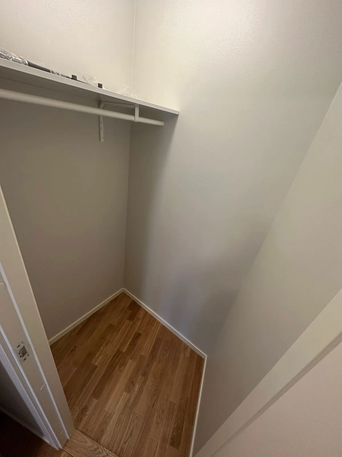 Hyreslägenhet på Hässelby i hasselby