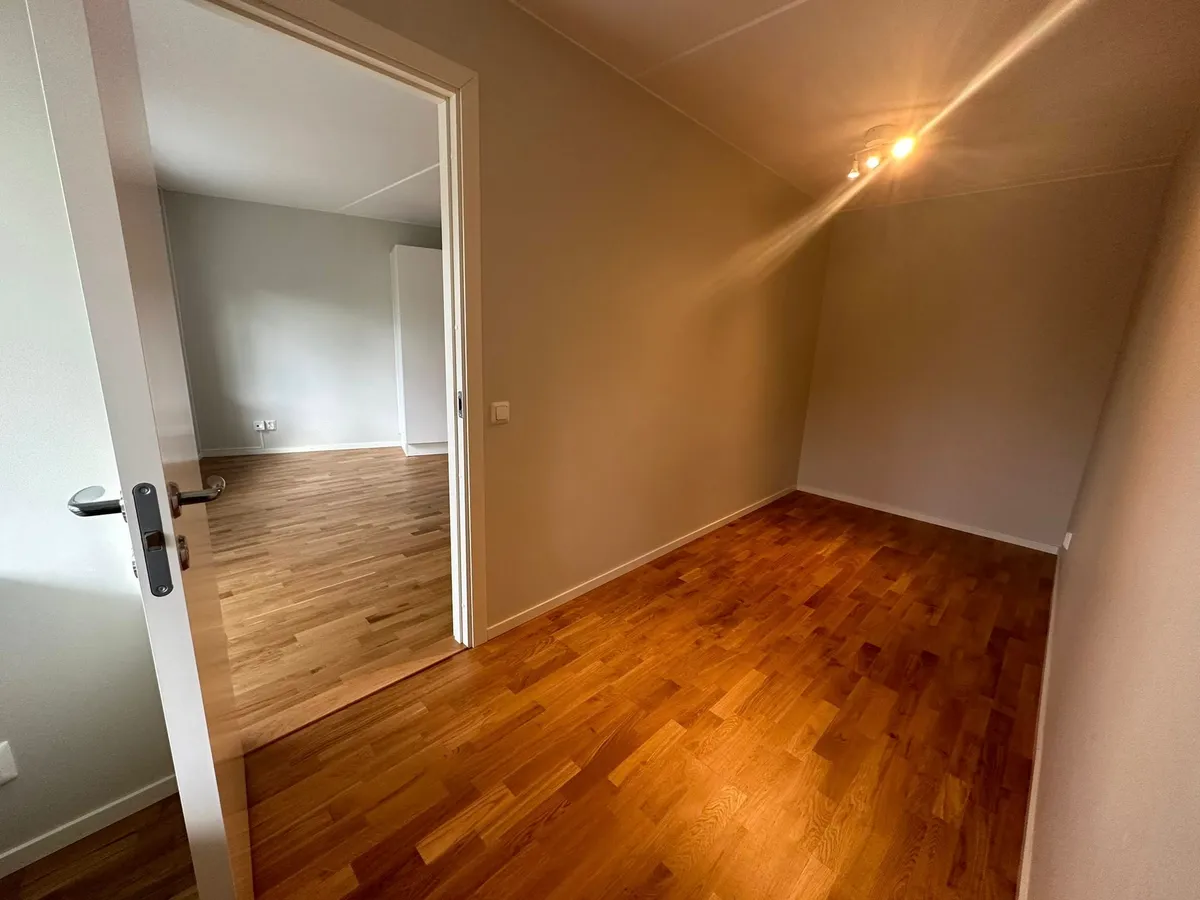 Hyreslägenhet på Hässelby i hasselby