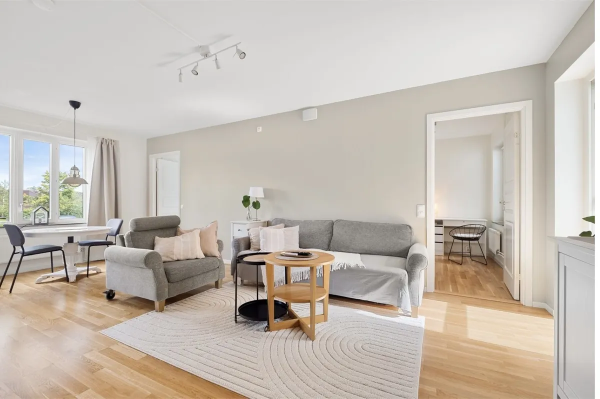 Hyreslägenhet på Hässelby i hasselby