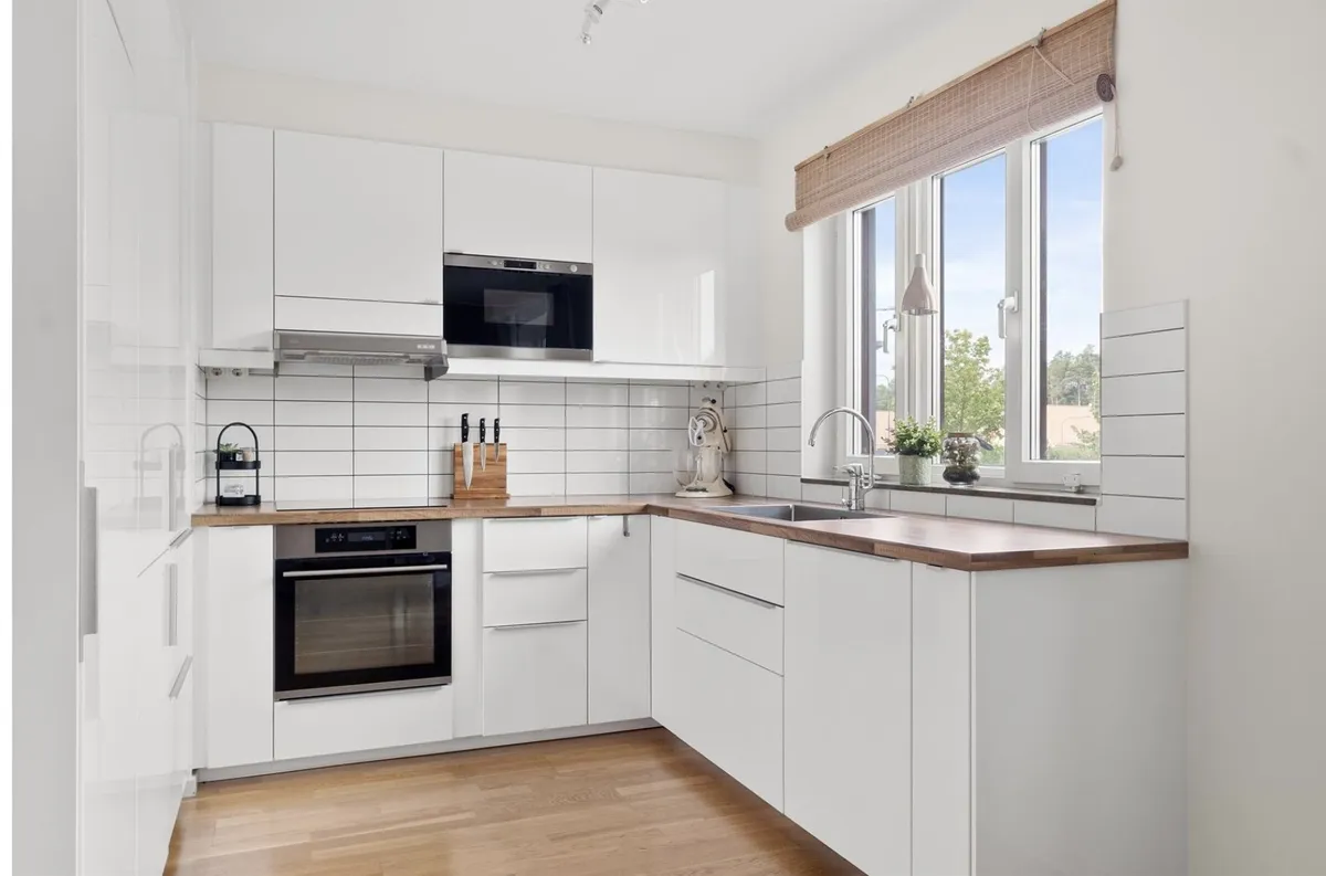 Hyreslägenhet på Hässelby i hasselby