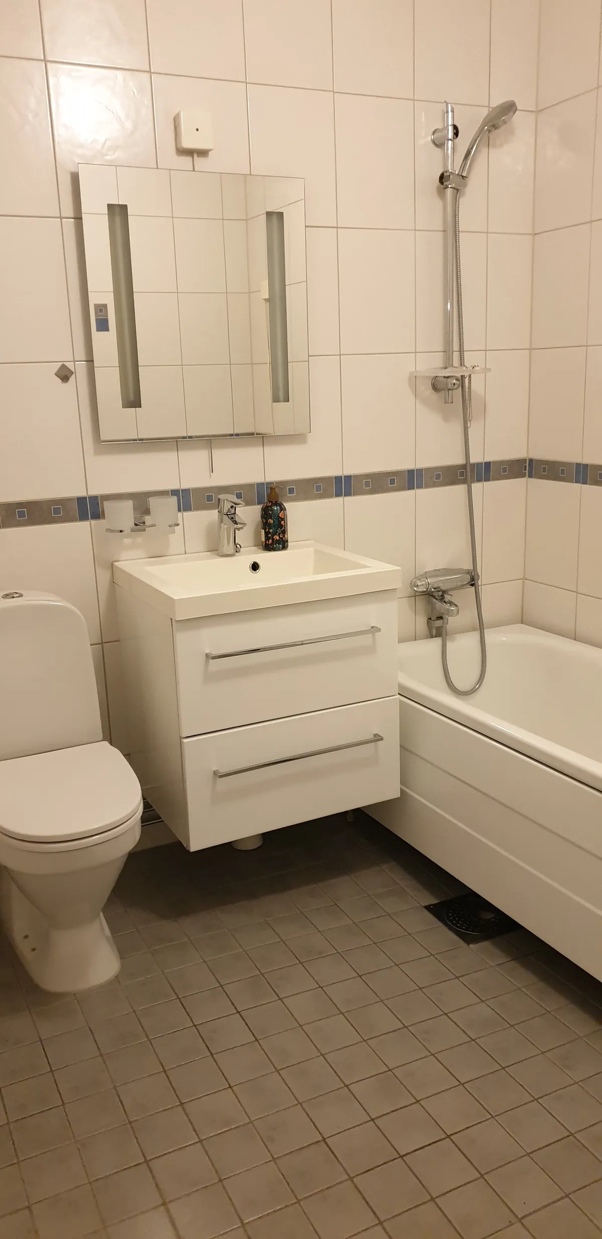 Hyreslägenhet på Nacka i nacka