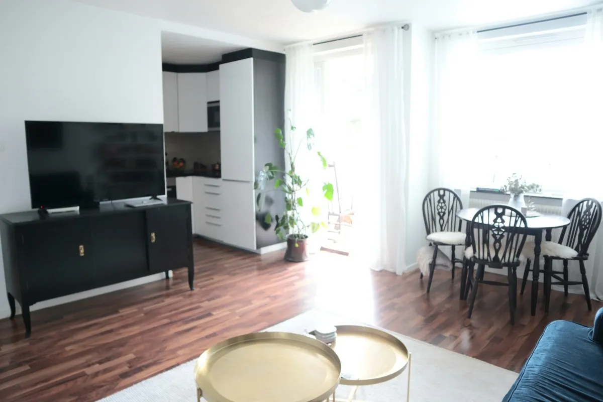 Hyreslägenhet på Farsta i farsta