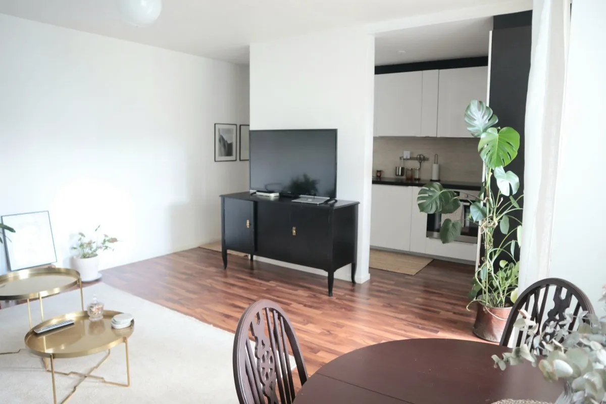 Hyreslägenhet på Farsta i farsta