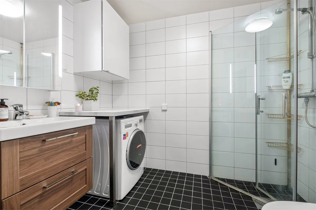 Hyreslägenhet på Hässelby i hasselby