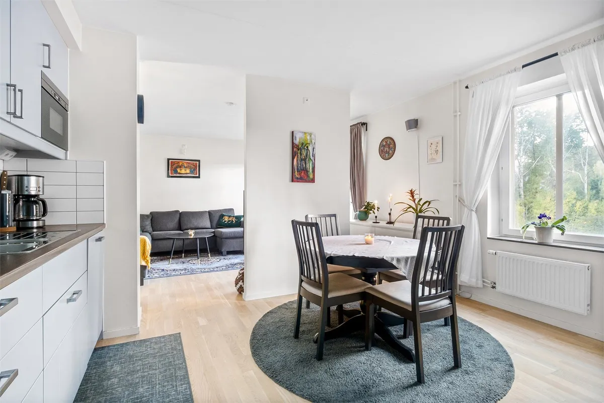 Hyreslägenhet på Hässelby i hasselby