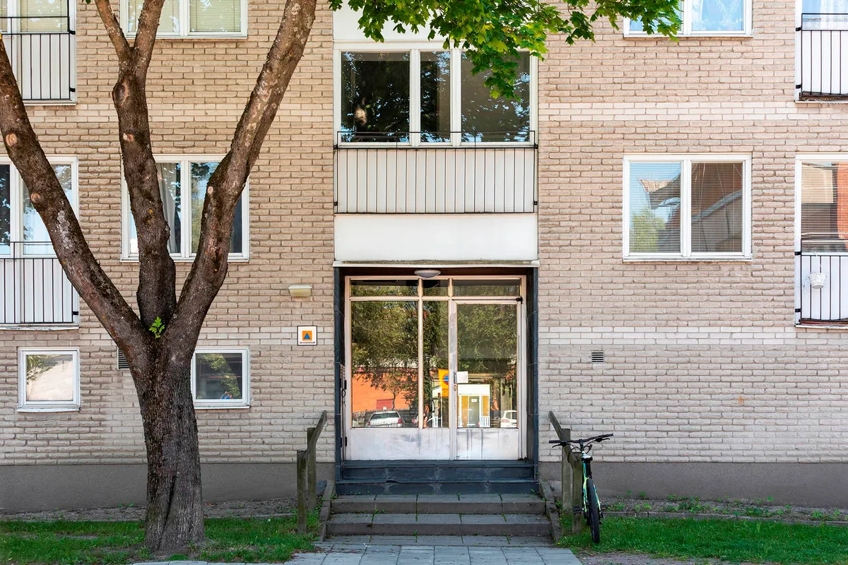 Hyreslägenhet på Sandviken i sandviken