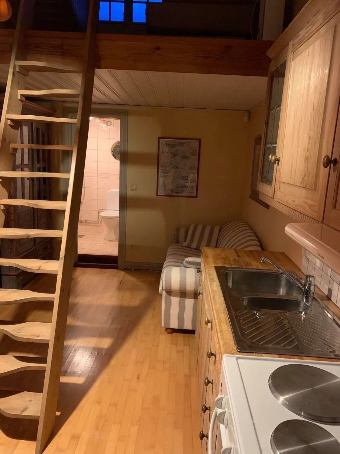 Hyreslägenhet på Drottningholm i drottningholm