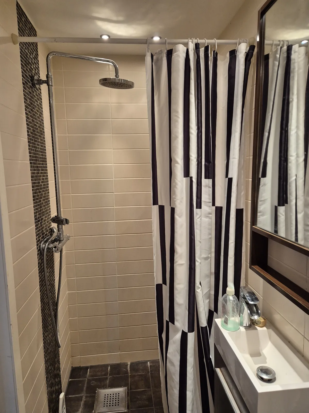 Hyreslägenhet på Bara i bara