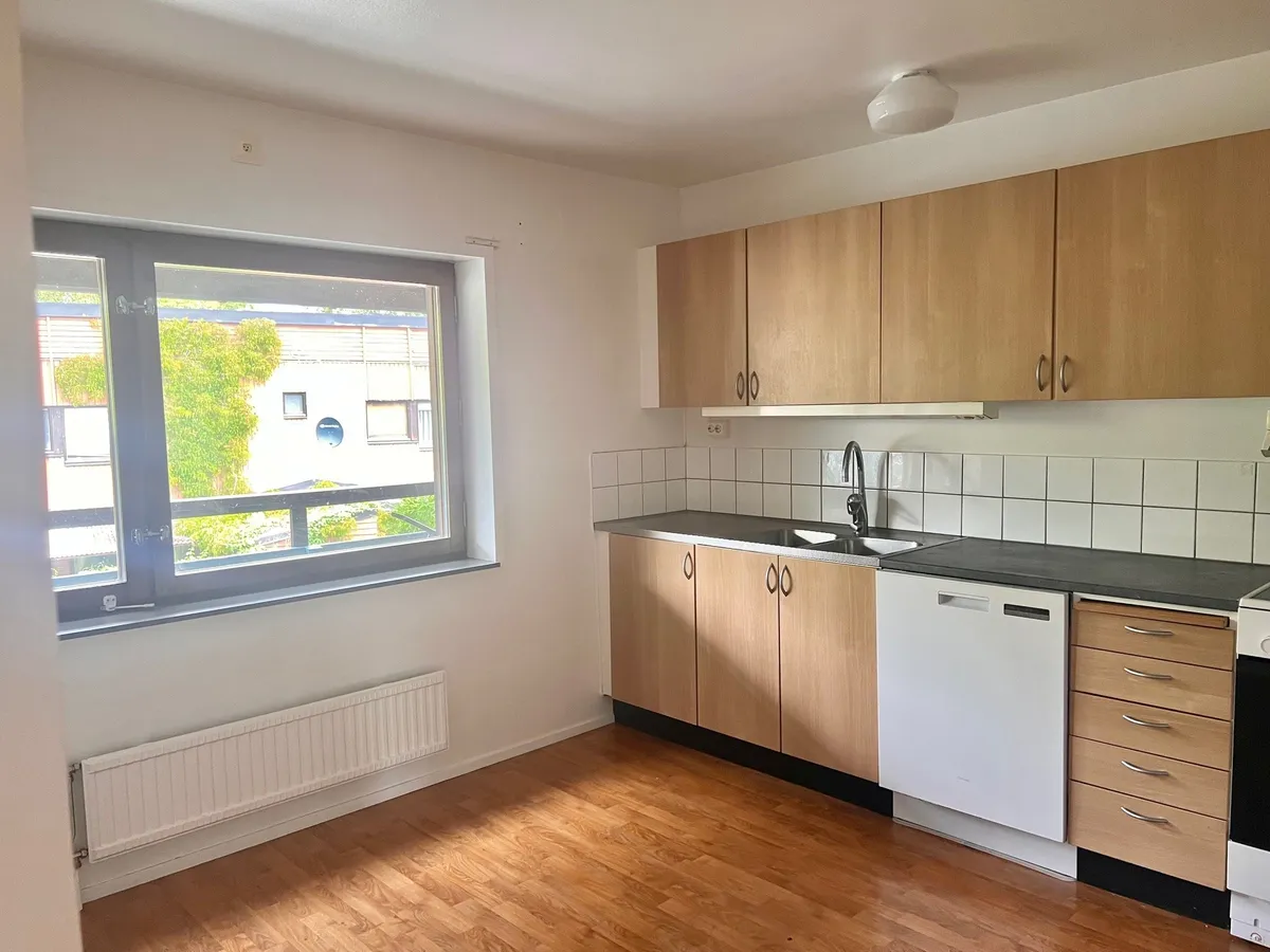 Hyreslägenhet på Sandviken i sandviken
