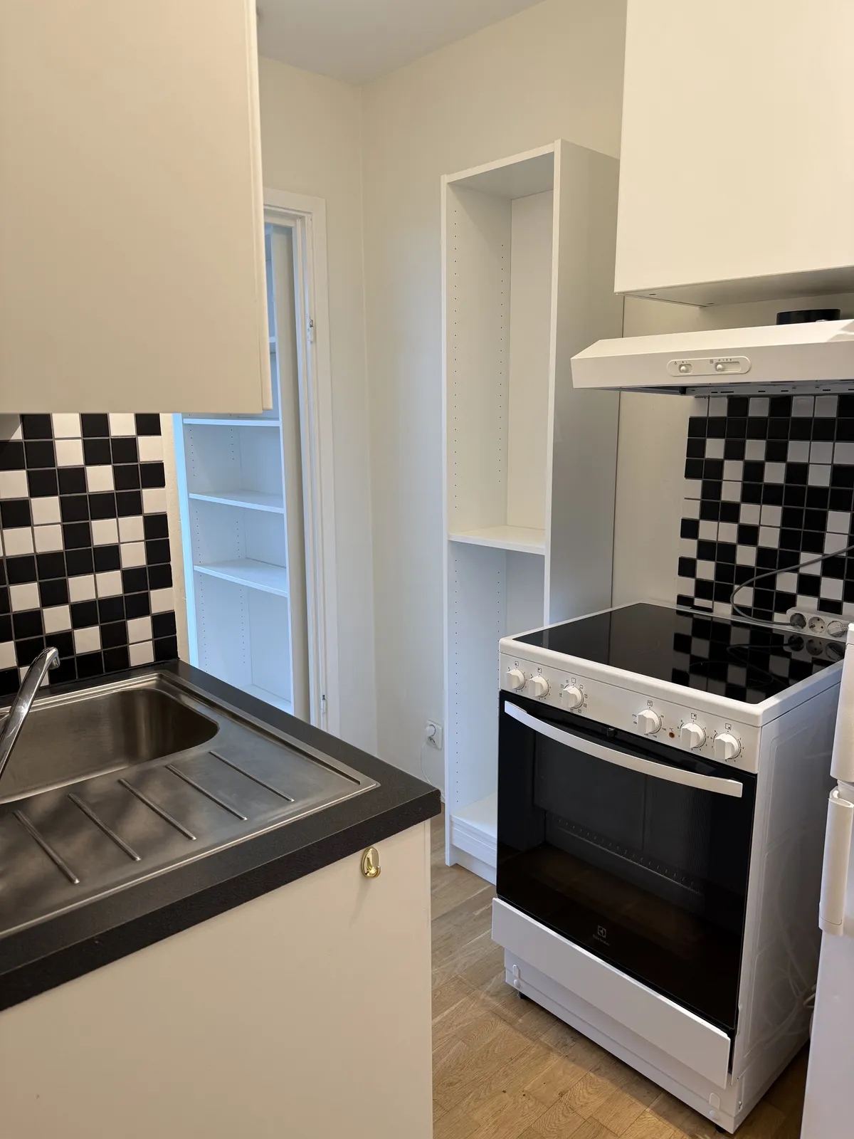 Hyreslägenhet på Täby i taby