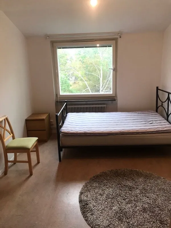 Hyreslägenhet på Farsta i farsta