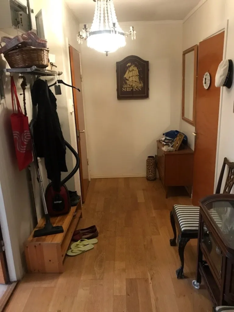 Hyreslägenhet på Farsta i farsta