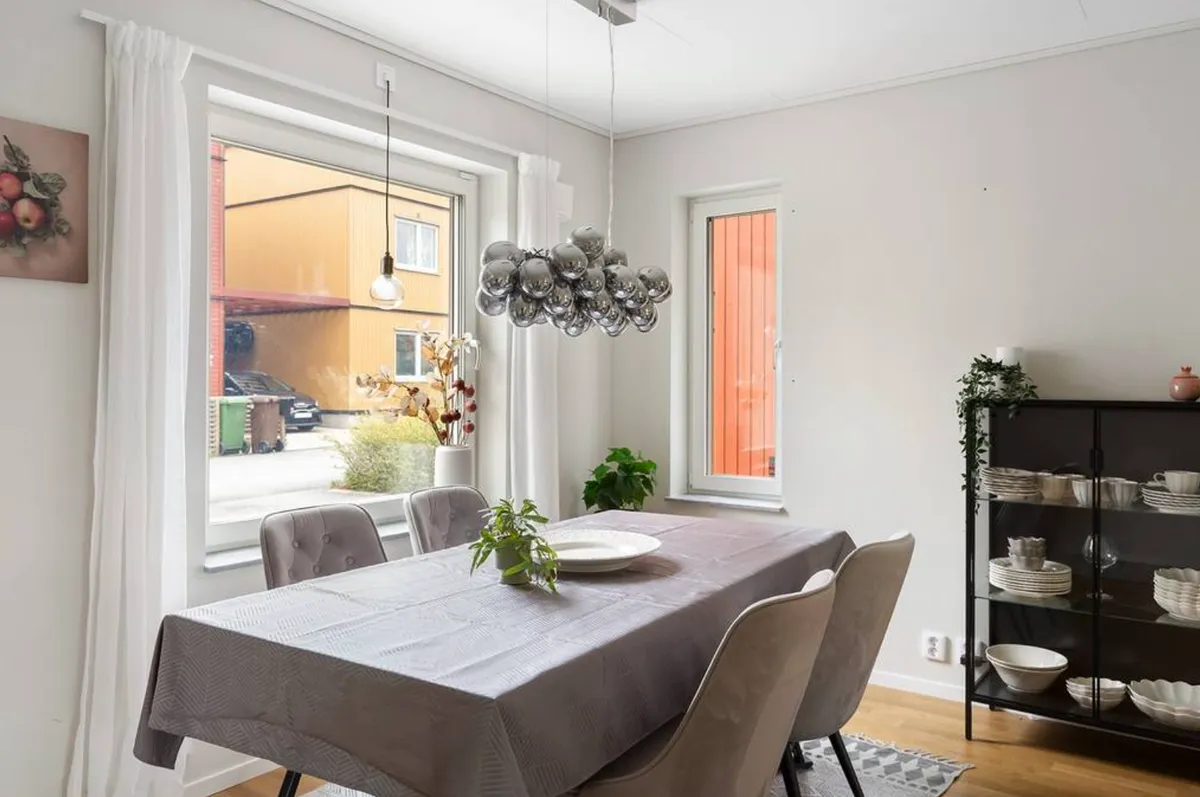 Hyresbostad på Upplands Väsby i upplands-vasby