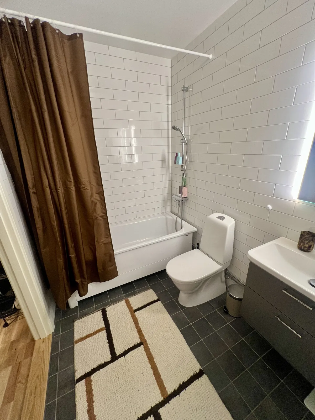 Hyreslägenhet på Bromma i bromma