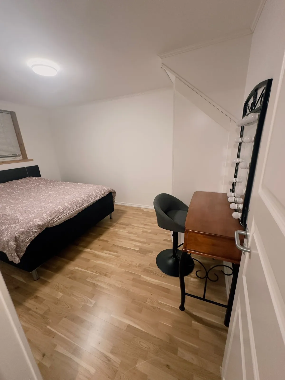 Hyreslägenhet på Bro i bro