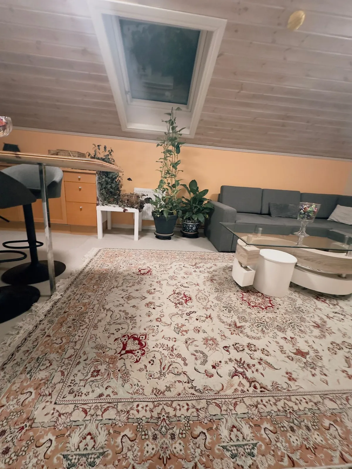 Hyreslägenhet på Bro i bro