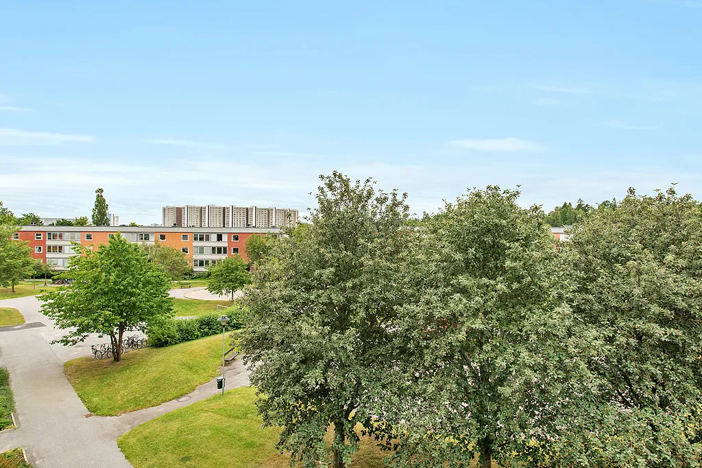 Hyreslägenhet på Täby i taby