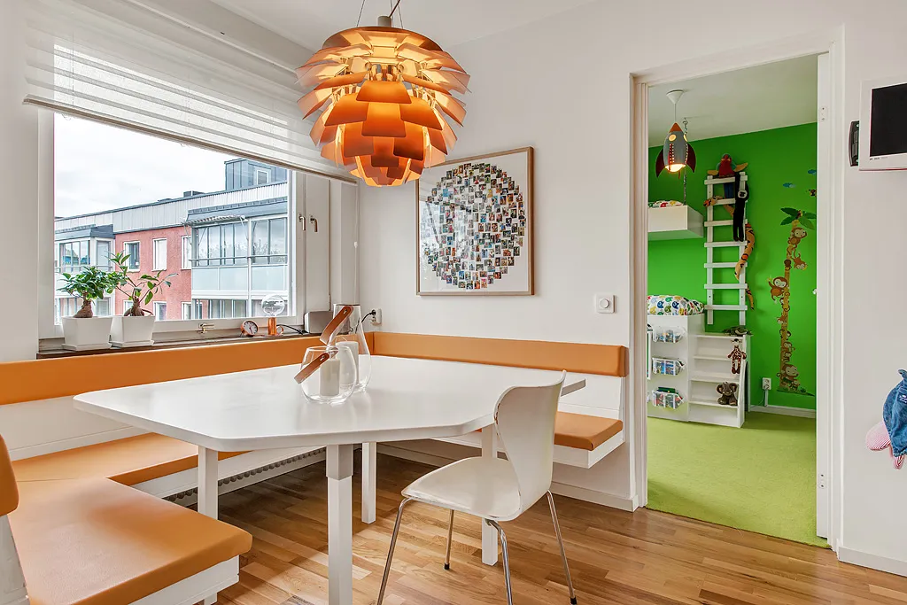 Hyreslägenhet på Täby i taby