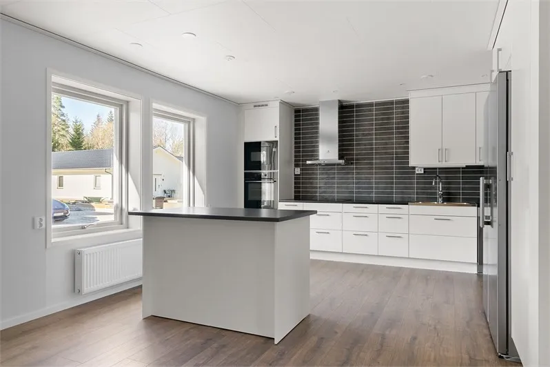 Hyreslägenhet på Floda i floda