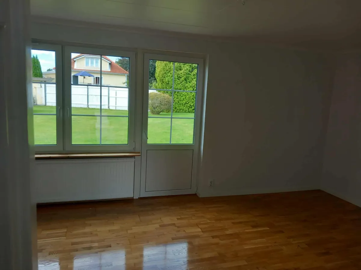 Hyreslägenhet på Vara i vara