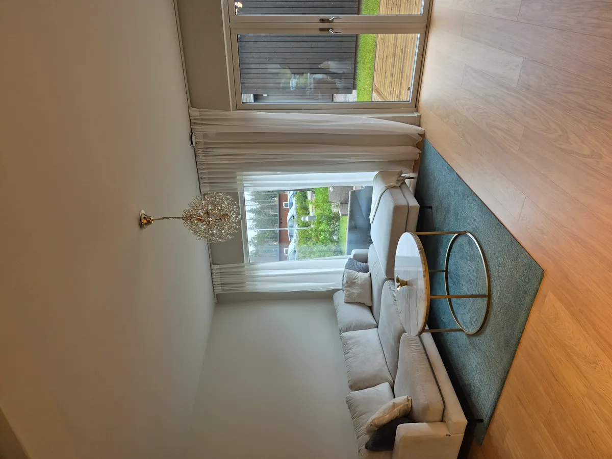 Hyreslägenhet på Bro i bro