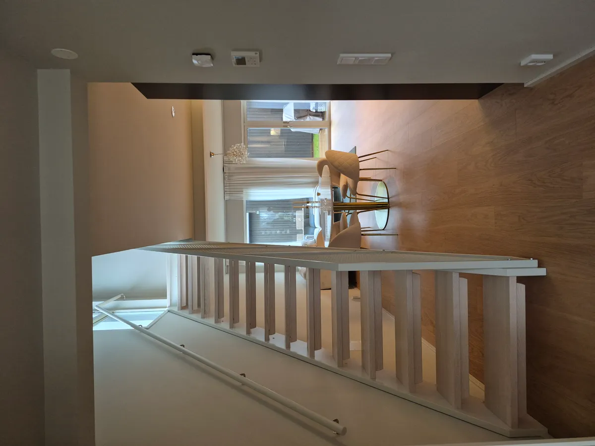 Hyreslägenhet på Bro i bro